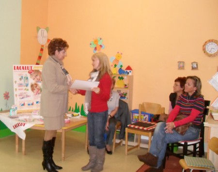 Odovzdávanie certifikátu 